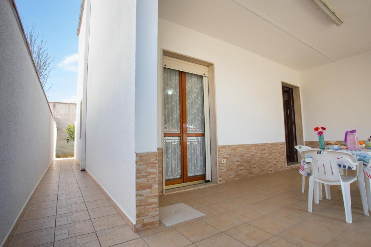 Apartamento Villino Carolin Torre Lapillo Exterior foto