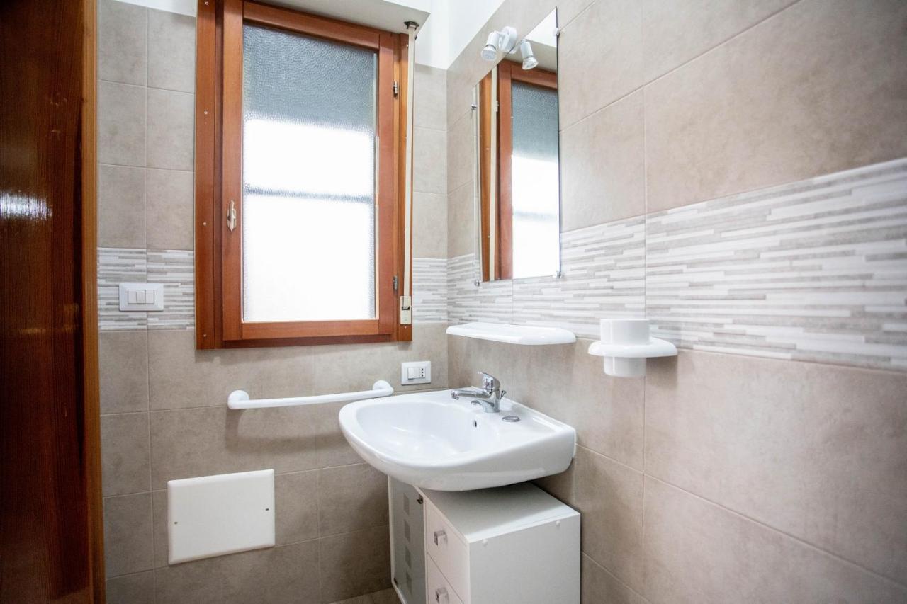 Apartamento Villino Carolin Torre Lapillo Exterior foto